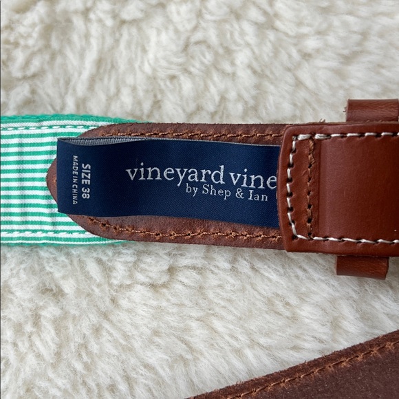Vineyard Vines St. Pats Day canvas leather belt Camden Green Orange White Men 38 - Picture 8 of 10